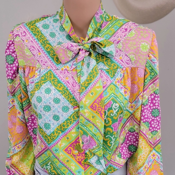 Retro Bohemian Vintage Handmade Green Floral Long Sleeve Bow-tie neck Blouse - Picture 3 of 11